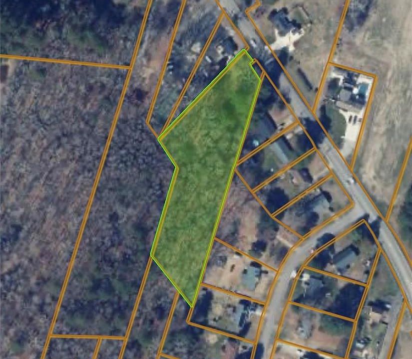 2nd image of 2524 Battlefield Blvd S