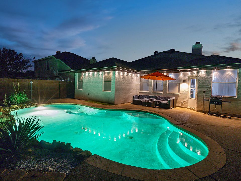 1st image of 3712 Cattlebaron Dr