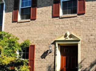 937 S Rolfe St, Arlington, VA 22204