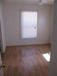4th image of 2237 1/2 Auburn St S