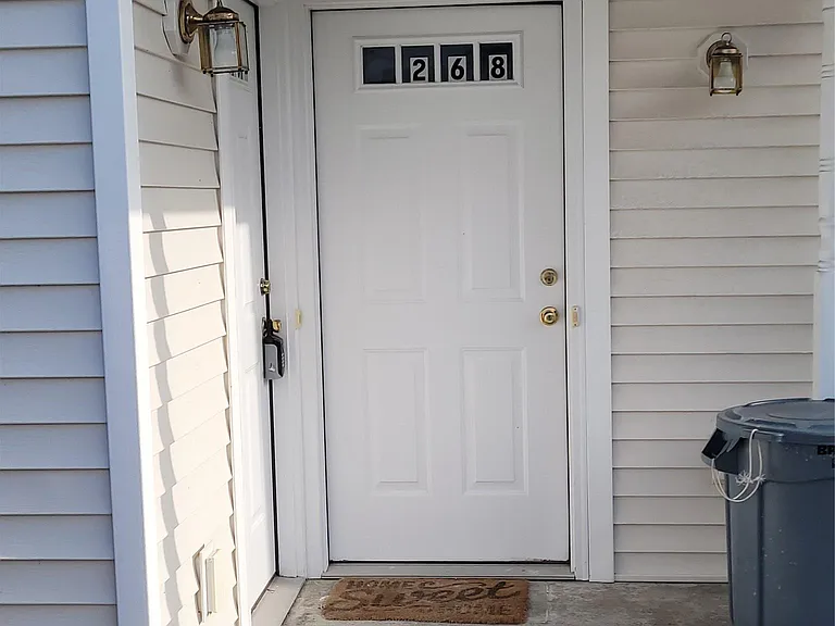 268 Ruth Ct — Photo 1