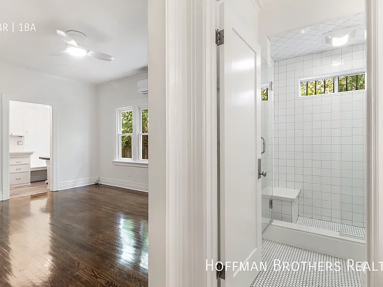 254 S Vendome St #4 — Photo 12