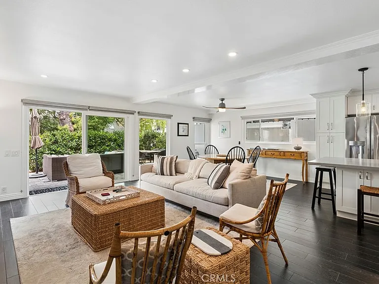 618 Acacia Ave — Photo 6