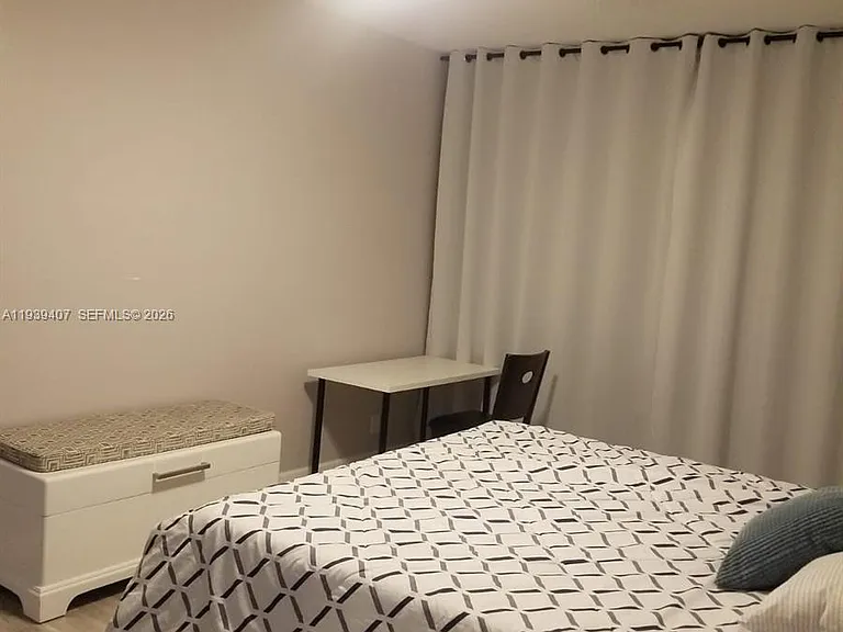 2500 Parkview Dr #2517 — Photo 12