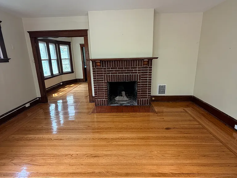 390 Ellsworth Ave #2 — Photo 1