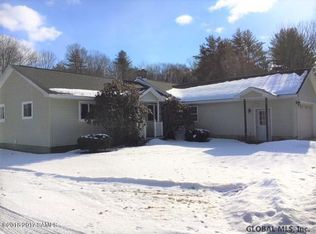 18 Bluebird Rd, Lake Luzerne, NY 12846