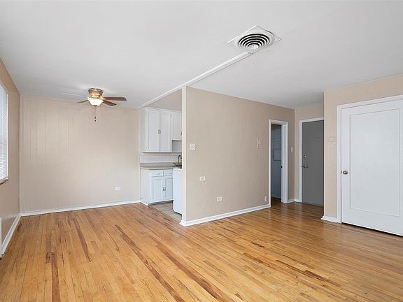 3rd image of 1180 Colorado Blvd APT 35