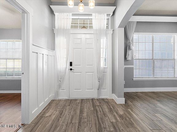 4th image of 45103 AMHURST OAKS Drive