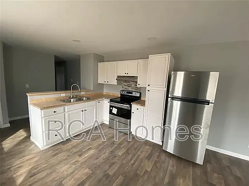 834 W 26th St #834 Photo 1