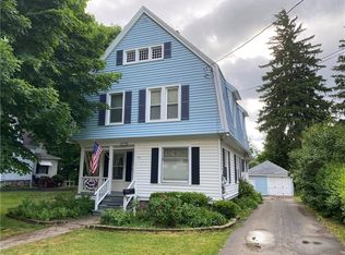 230 Prospect St, Newark, NY 14513