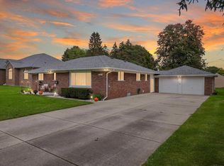 44852 Duffield Ave, Sterling Heights, MI