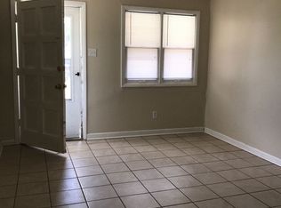 920 SW 33rd St, Topeka, KS 66611