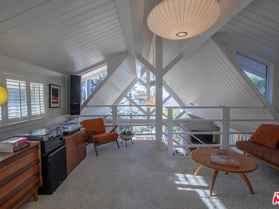 2nd image of 20768 Medley Ln