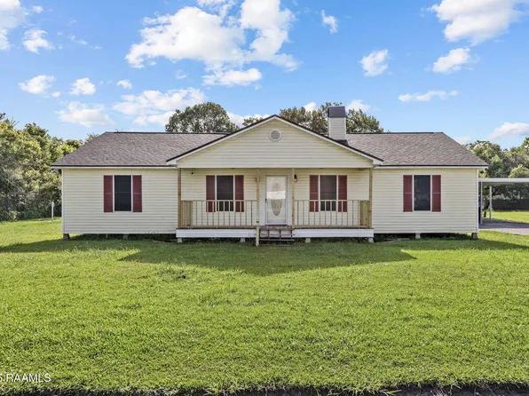 1021 Flo St, Breaux Bridge, LA 70517
