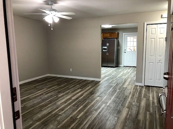 4th image of 815 W Orange St #815