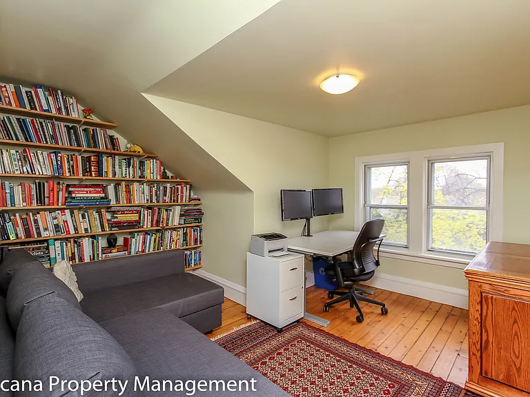 165 Irving Ave — Photo 30