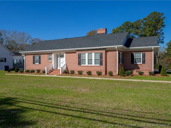 200 S Main St, Salemburg, NC 28385