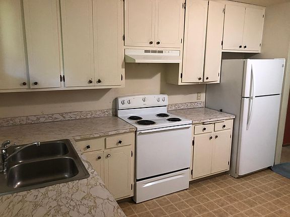 3rd image of 1547 Winthrop St N #1545