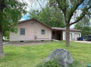 800 N Poplar Ave, Bridgewater, SD 57319