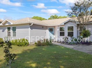 7318 Manatee St, Navarre, FL 32566