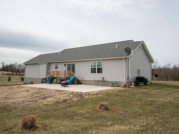 3rd image of 6736 Thornville Rd NE