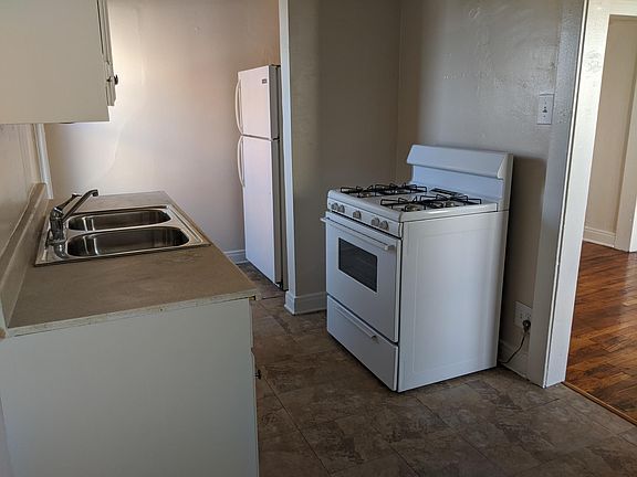3rd image of 206 N New Hampshire Ave #2