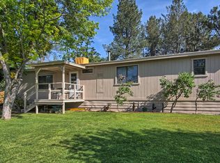 9975 Swasey Dr, Redding, CA 96001