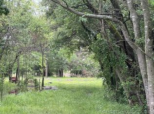 2 S 165th St E, Webbers Falls, OK 74470