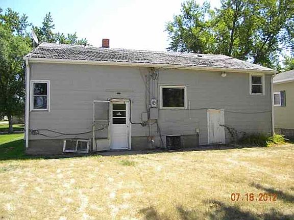 2nd image of 1518 AVENUE A