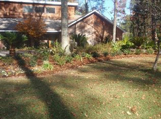 221 Devon Dr, Mandeville, LA 70448