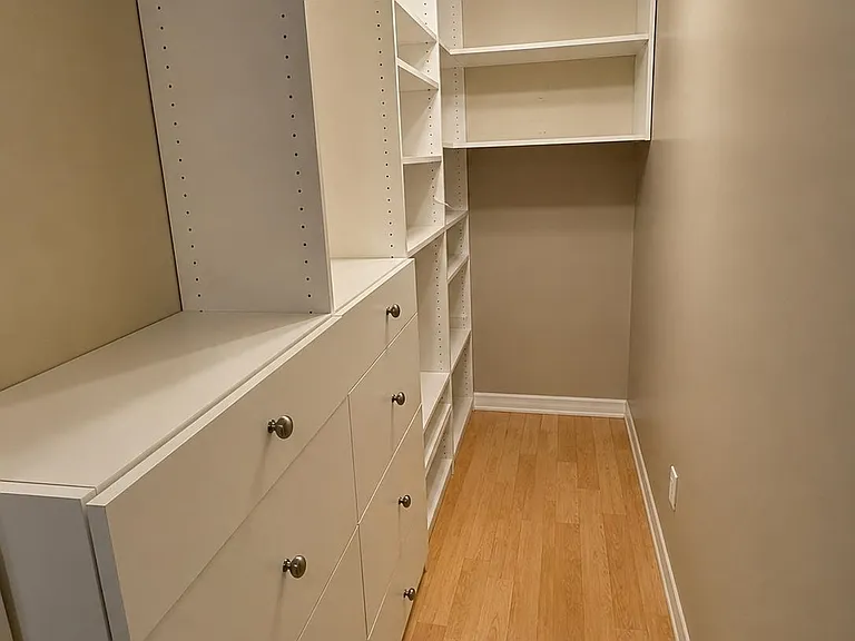 1331 Alberni St — Photo 11