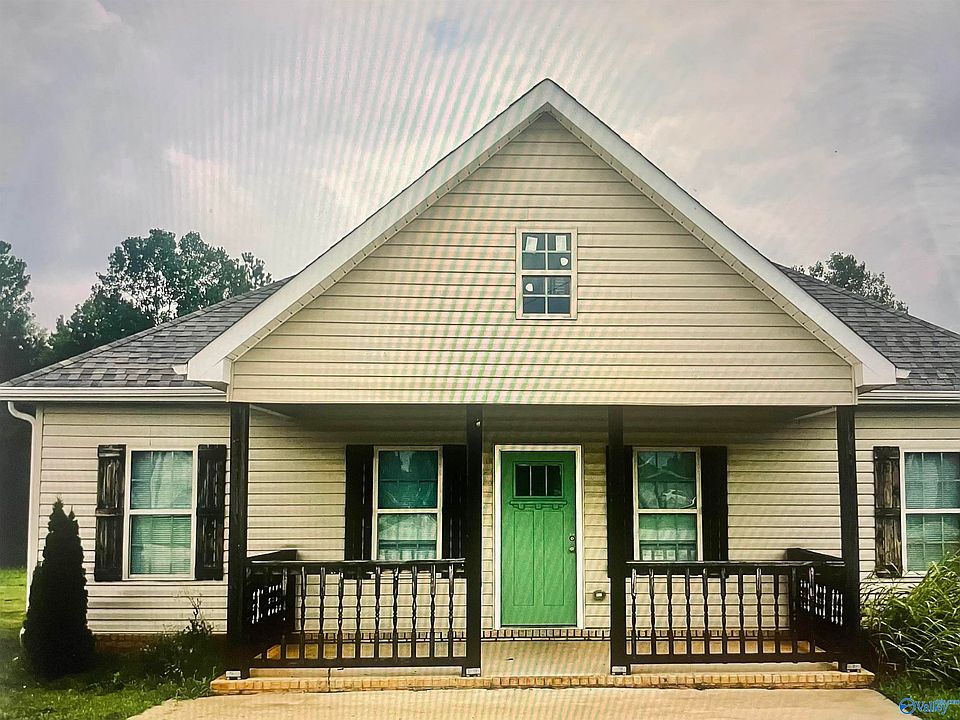 1st image of 96 Spring Valley Dr