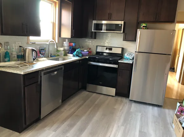 6756 N Sauganash Ave #2B, Chicago, IL 60646