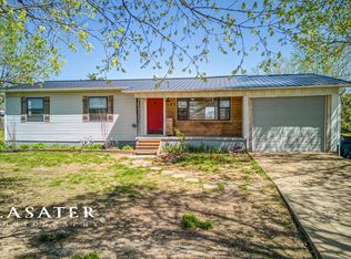 107 Brewer St, Harrison, AR 72601