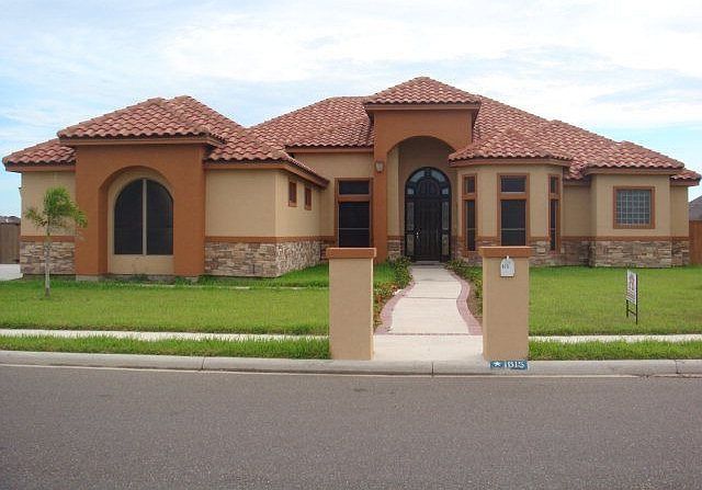 1st image of 615 Sinatra Dr
