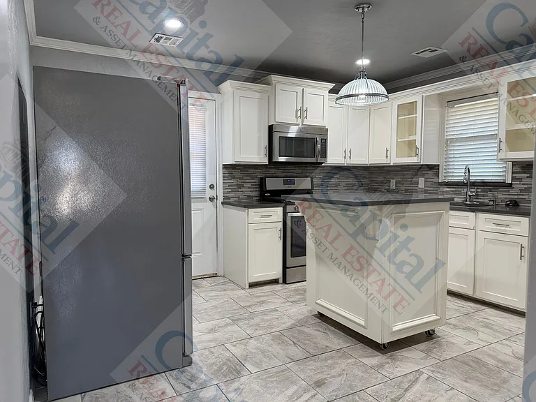 256 E Key Blvd — Photo 7