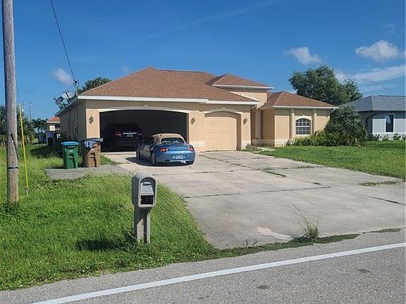 3rd image of 4221 Jacaranda Pkwy W
