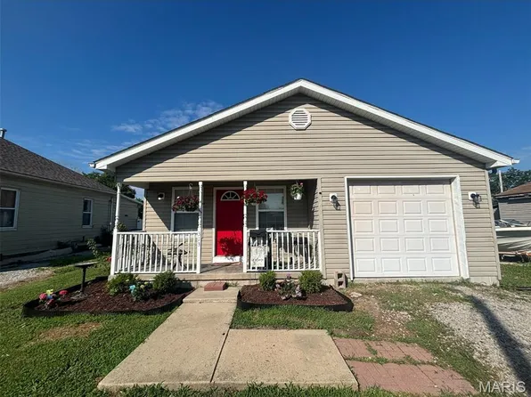 313 State St, Dupo, IL 62239