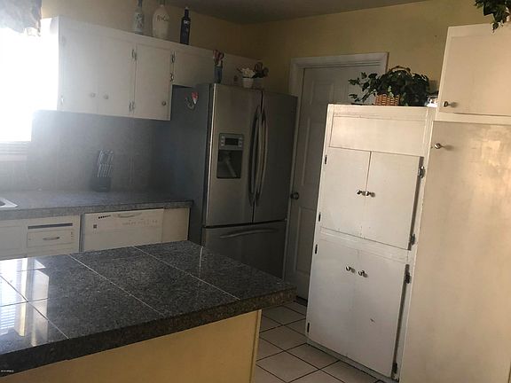Beautiful Granite counter tops