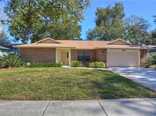 880 Timber Pond Dr, Brandon, FL 33510