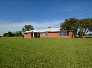 3572 County Road 2800, Honey Grove, TX 75446