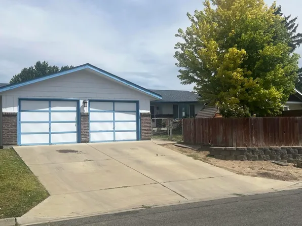 421 S 59th Ave, Yakima, WA 98908