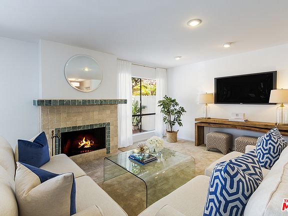 4th image of 1118 17th St APT 1