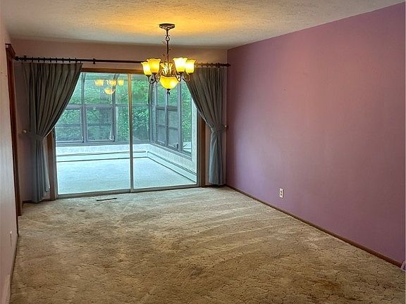 3rd image of 849 Wellmon St