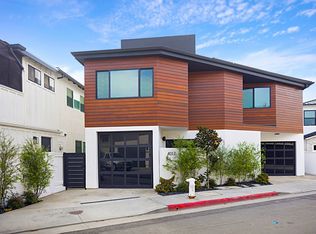 4017 Channel Pl APT A, Newport Beach, CA 92663