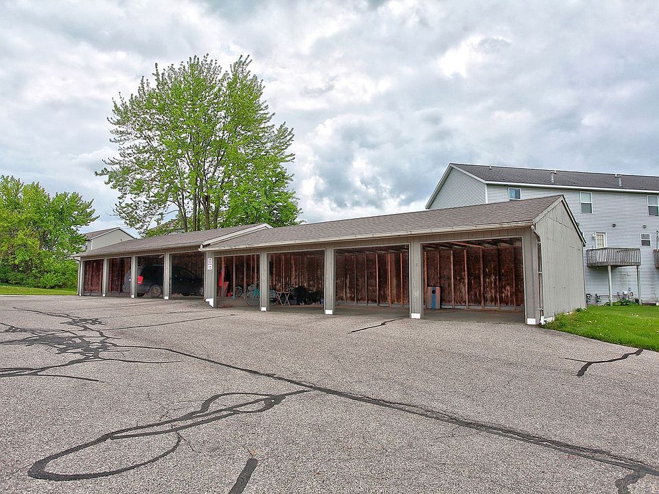 1st image of 1019 Abbey Ct #10