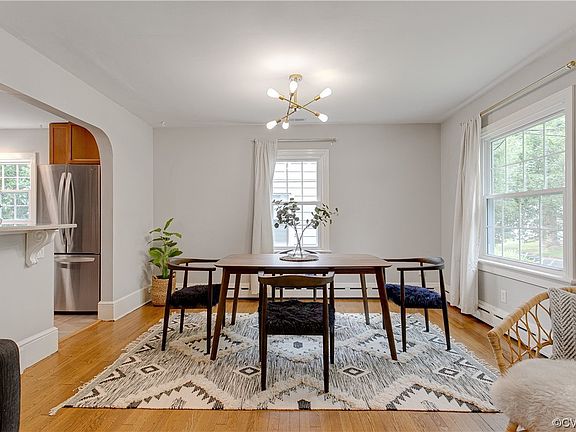 5th image of 606 W 28th St