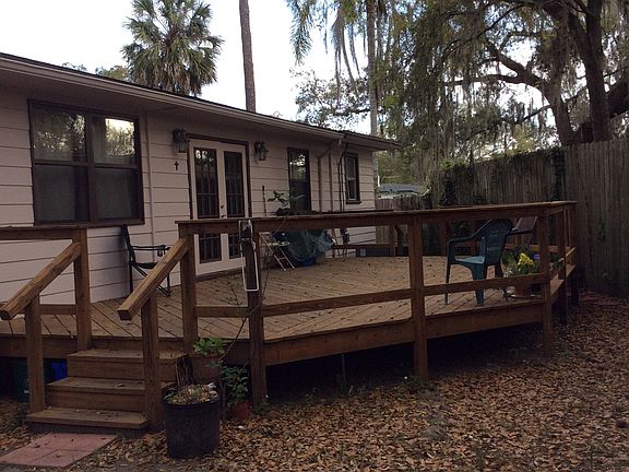 3rd image of 1325 Forest Dr