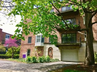 1740 Hinman Ave #807E73F93, Evanston, IL 60201