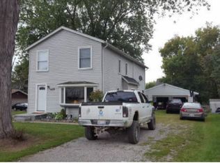 429 Dorothy St, South Lyon, MI 48178